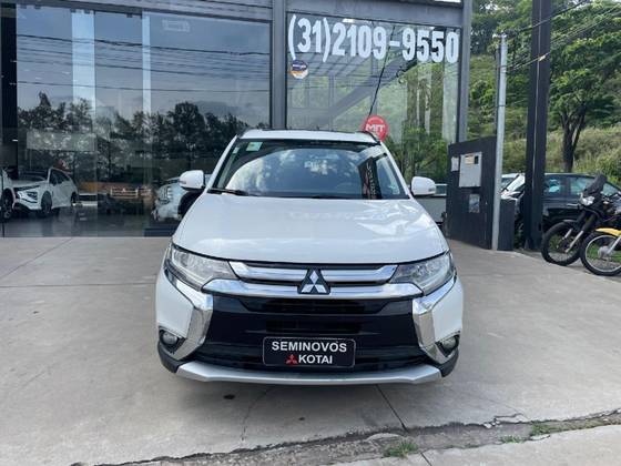 MITSUBISHI OUTLANDER 2.0 16V GASOLINA 4P AUTOMÁTICO MITSUBISHI OUTLANDER 2.0 16V GASOLINA 4P AUTOMÁTICO
